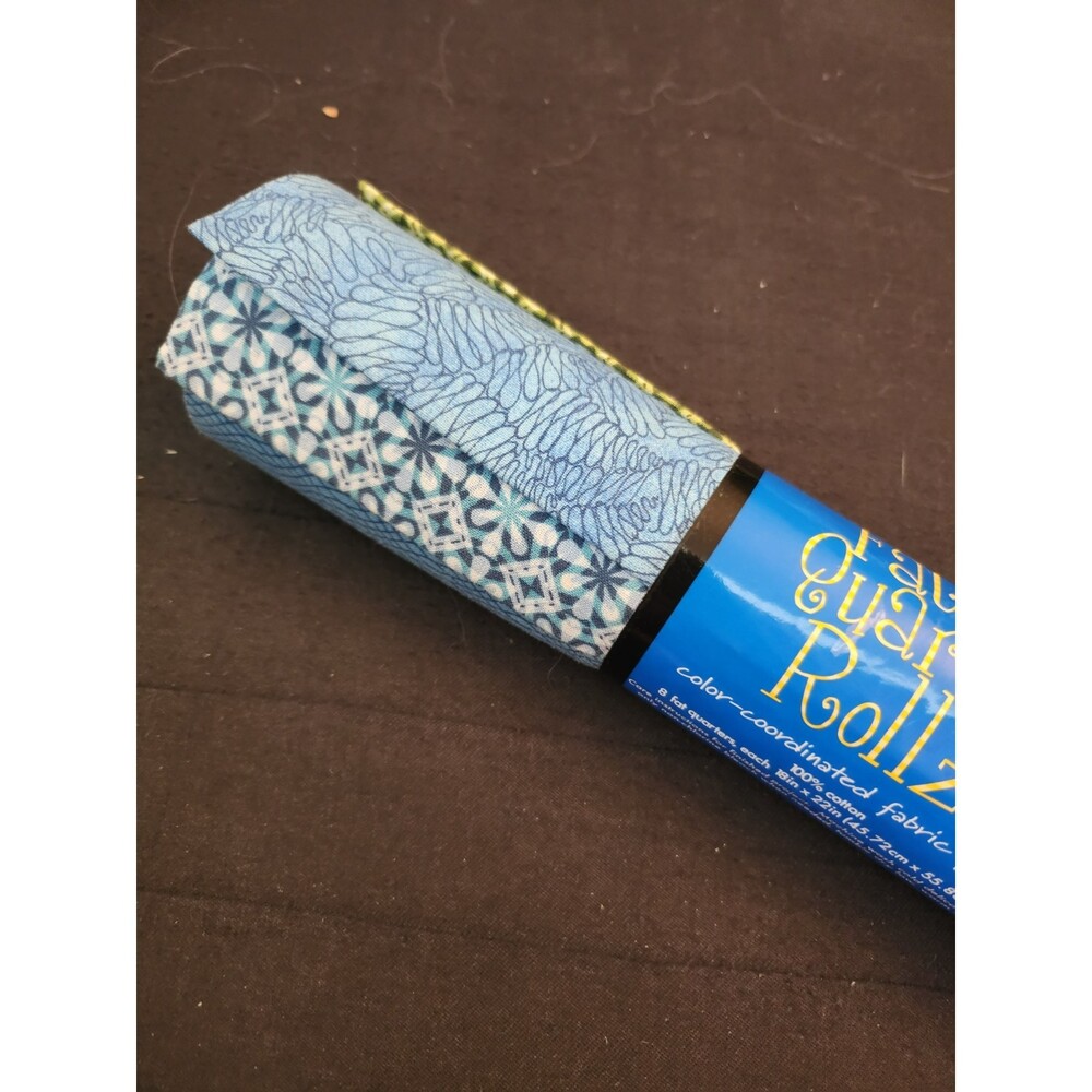 Fat Quarter Rollz Style 3604 B43